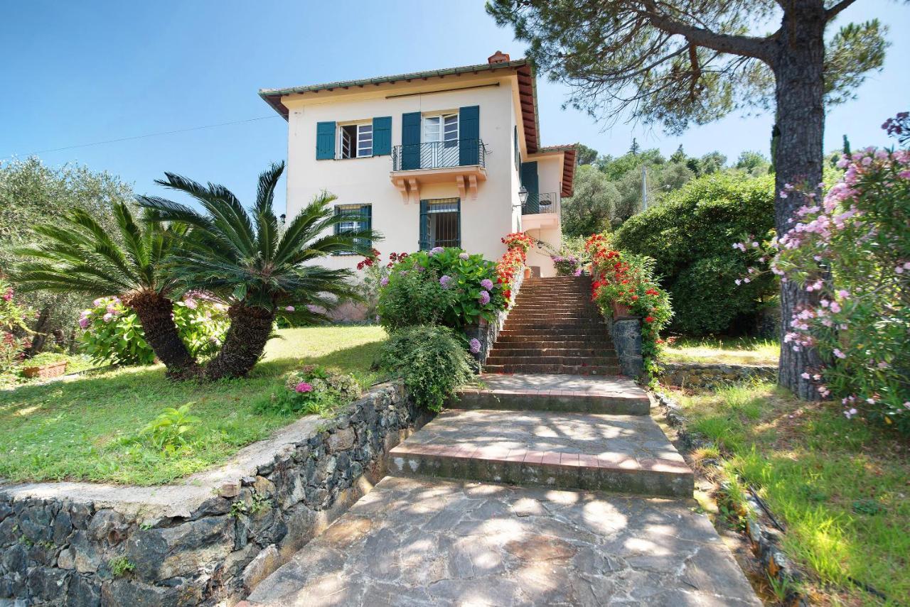 Villa Mesco Леванто Экстерьер фото