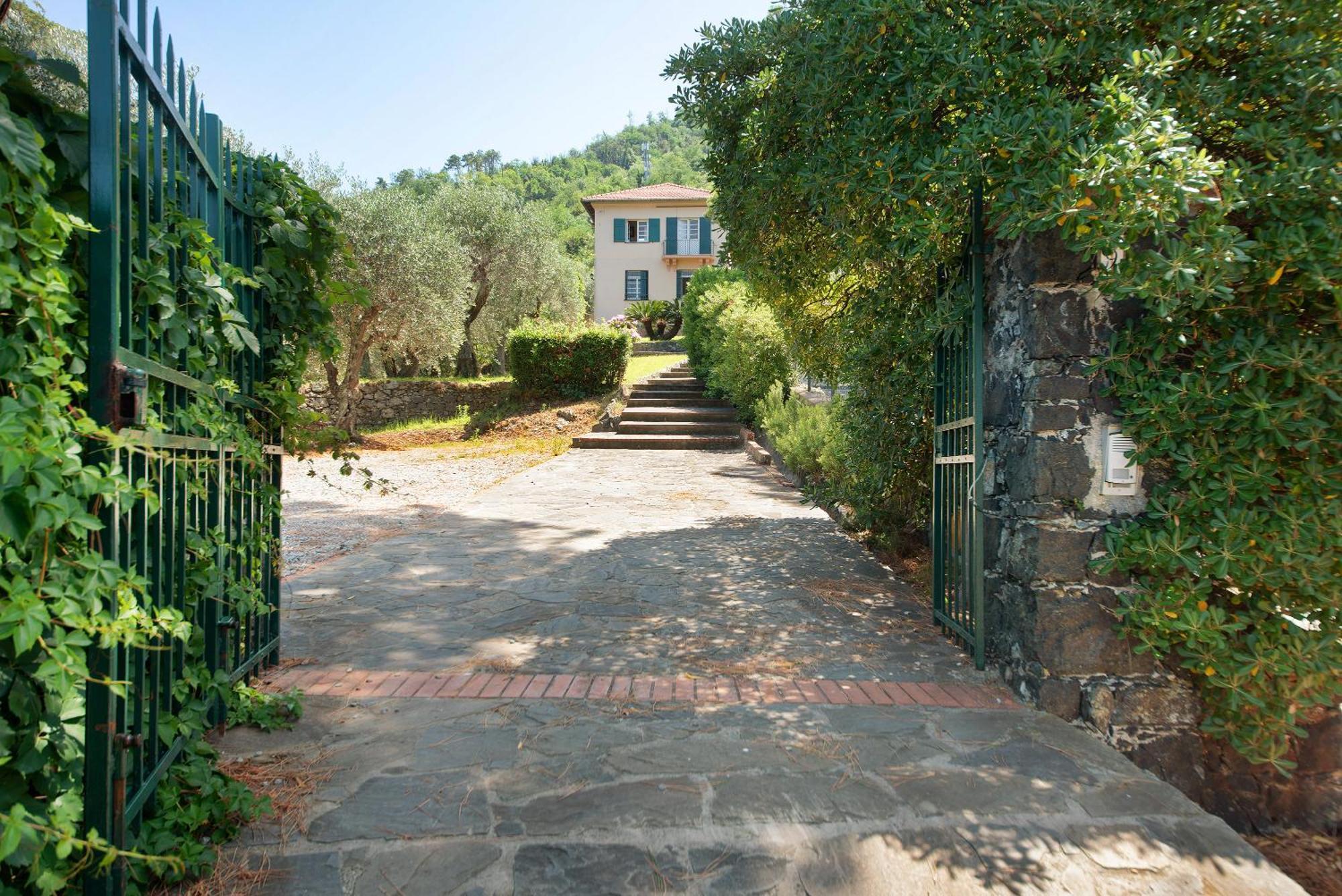 Villa Mesco Леванто Экстерьер фото